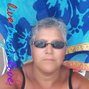 Meet your Posher, Shelly